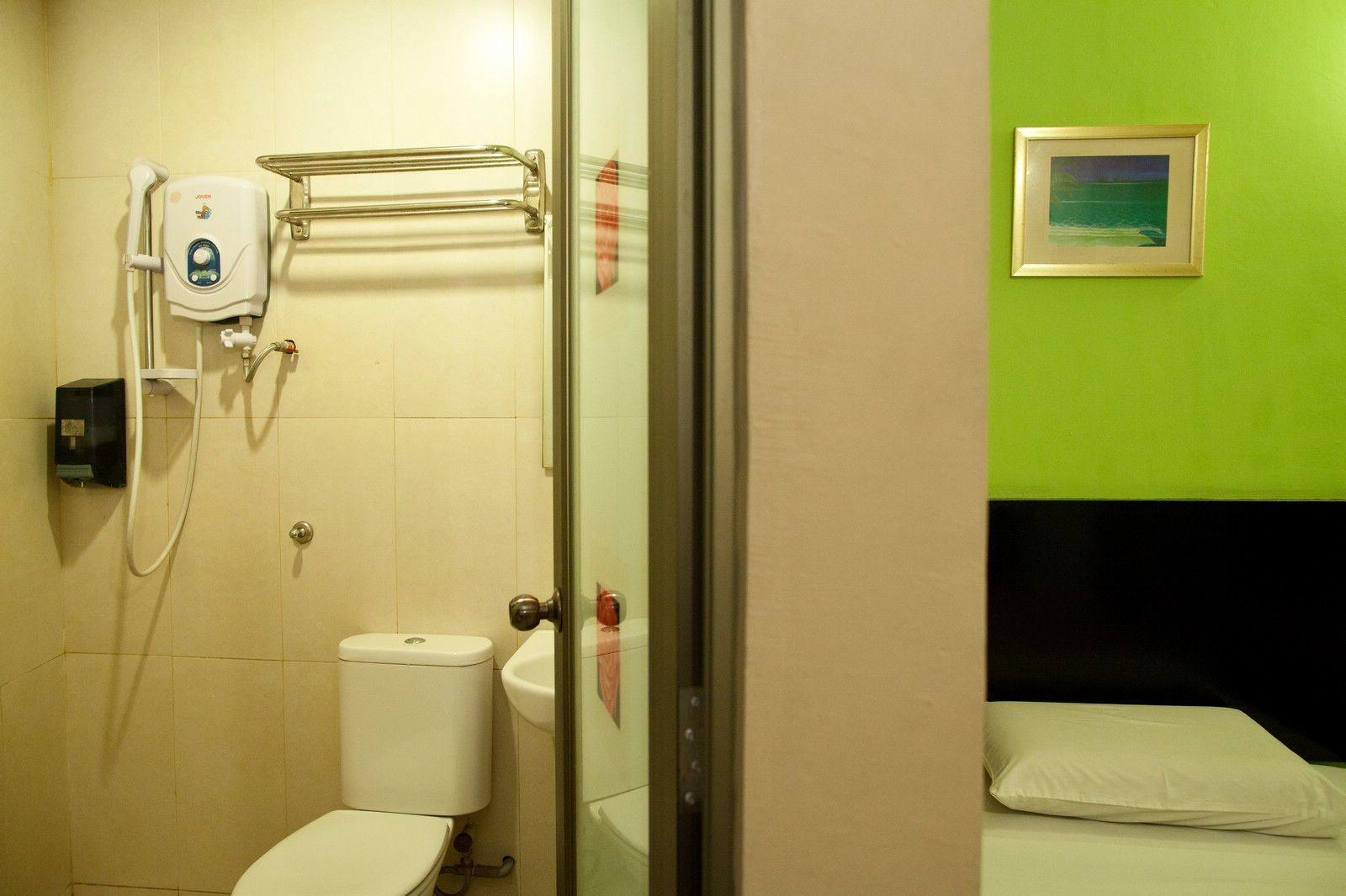 Hotel Ria Johor Bahru Esterno foto