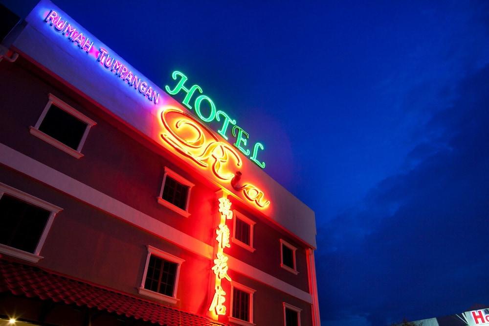 Hotel Ria Johor Bahru Esterno foto
